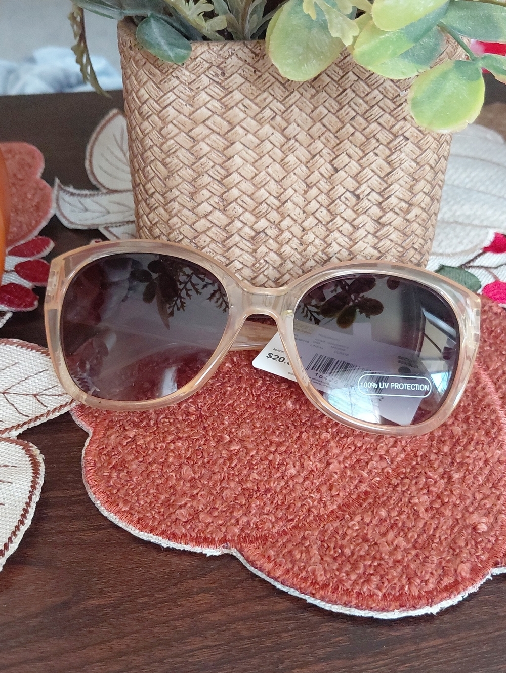 Classic Transparent Beige Frame Sunglasses with Brown Gradient Lenses